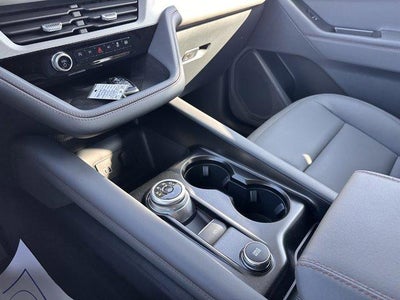 2026 Ford Explorer Active w/200A Pkg 4WD