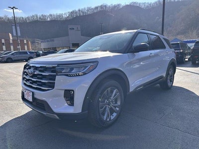 2026 Ford Explorer Active w/200A Pkg 4WD