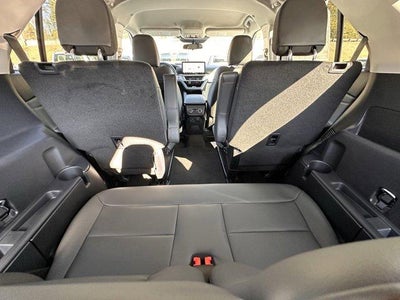 2026 Ford Explorer Active w/200A Pkg 4WD