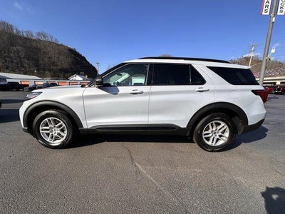 2026 Ford Explorer Active w/200A Pkg 4WD