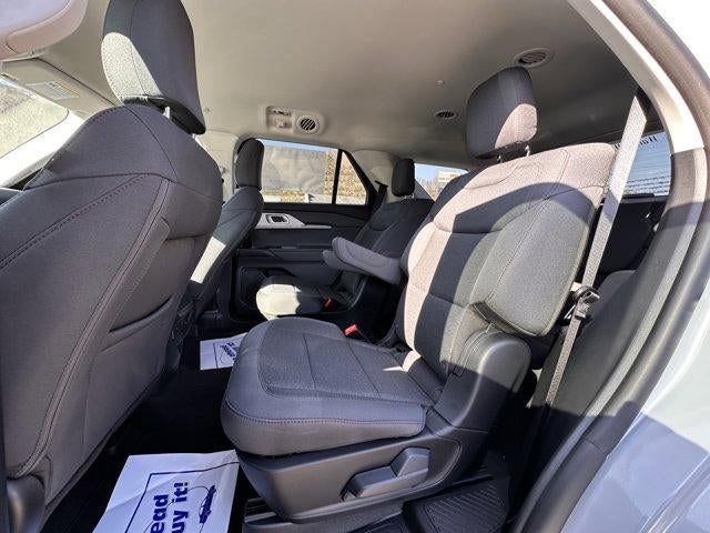 2026 Ford Explorer Active w/200A Pkg 4WD