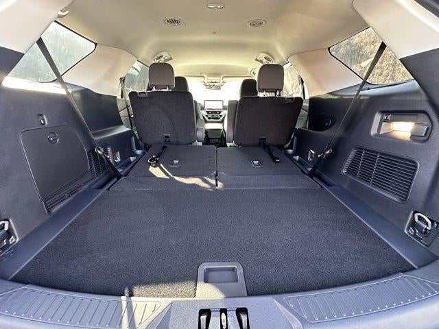 2026 Ford Explorer Active w/200A Pkg 4WD