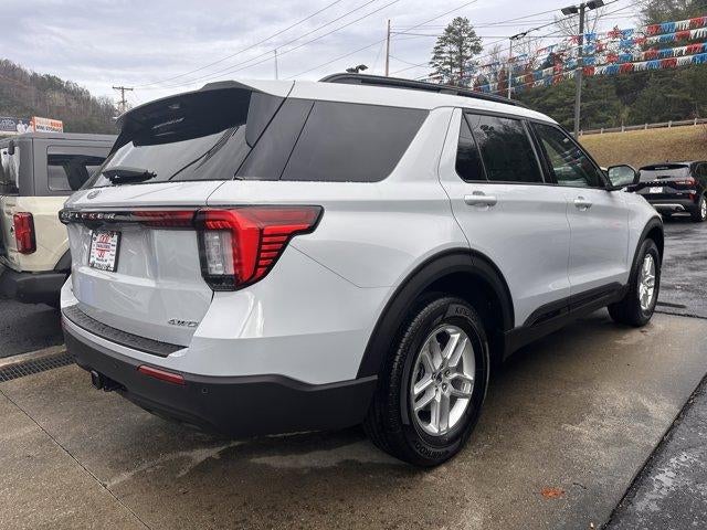 2026 Ford Explorer Active w/100A Pkg 4WD