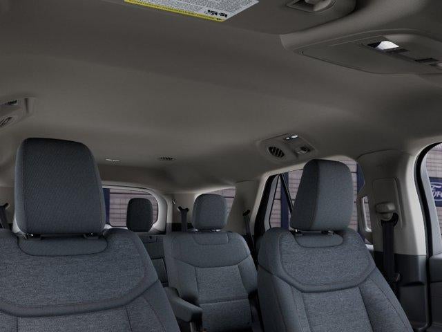 2027 Ford Explorer Active w/200A Pkg 4WD