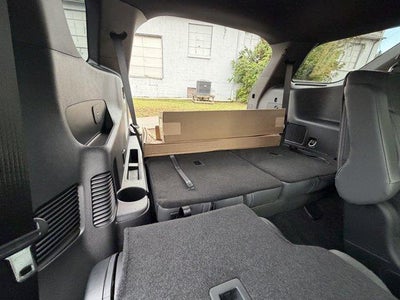 2027 Ford Explorer Active w/200A Pkg 4WD