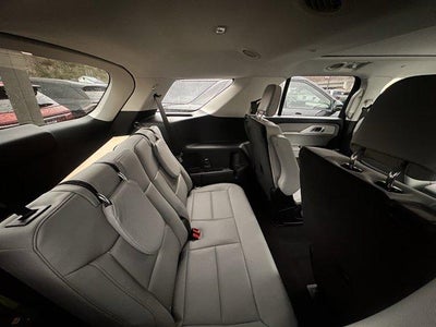 2026 Ford Explorer Active w/200A Pkg 4WD