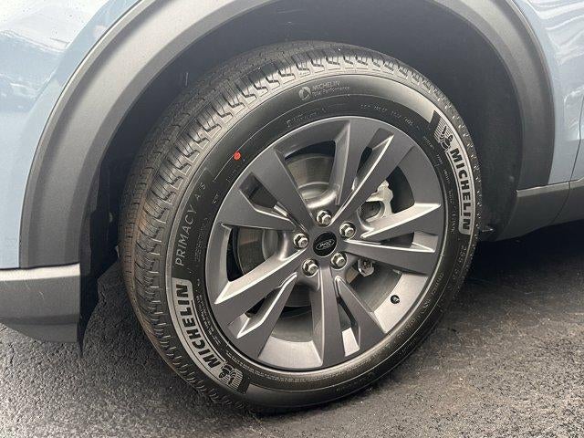 2026 Ford Explorer Active w/200A Pkg 4WD