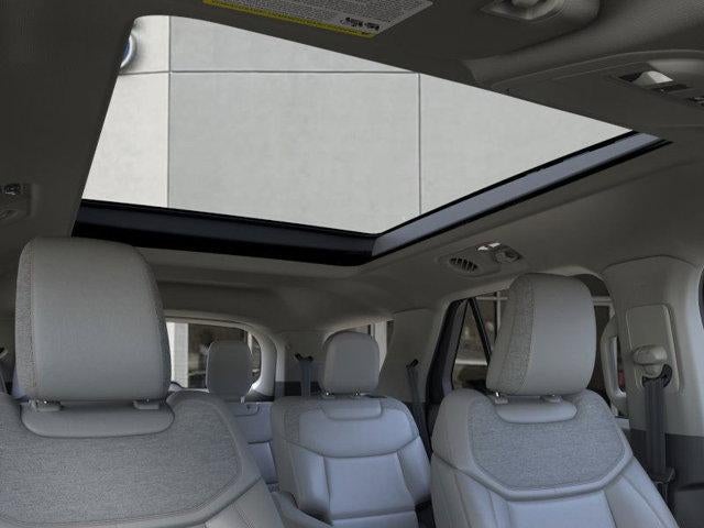 2026 Ford Explorer Active w/200A Pkg 4WD