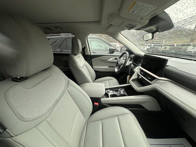 2026 Ford Explorer Active w/200A Pkg 4WD