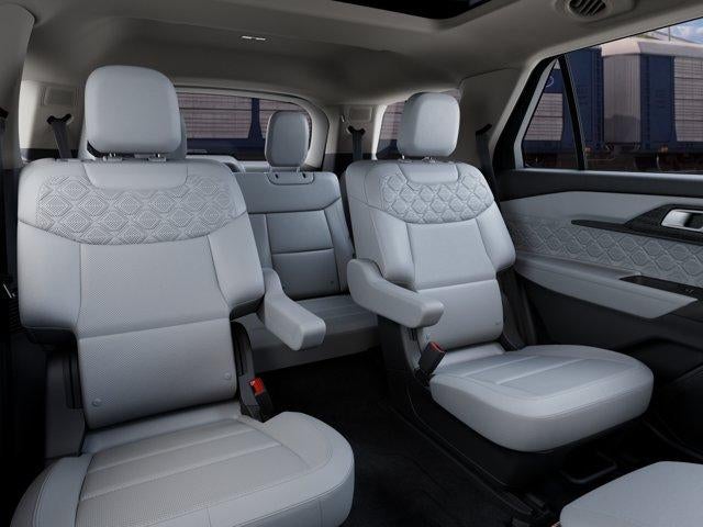 2027 Ford Explorer Platinum 4WD