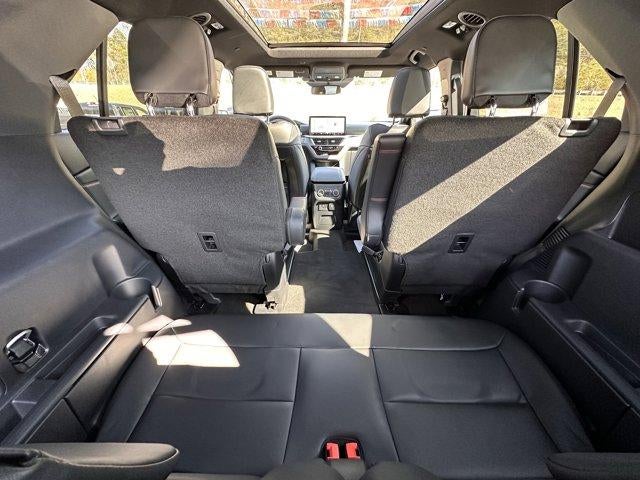 2026 Ford Explorer ST-Line 4WD