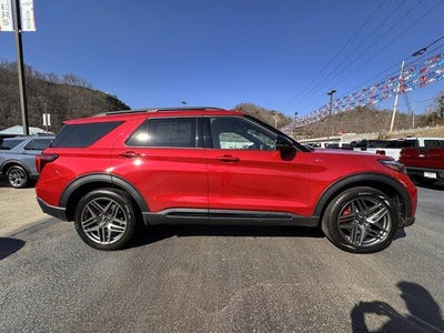 2026 Ford Explorer ST-Line 4WD