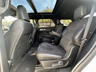 2025 Ford Explorer ST 4WD