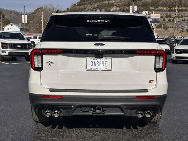 2025 Ford Explorer ST 4WD