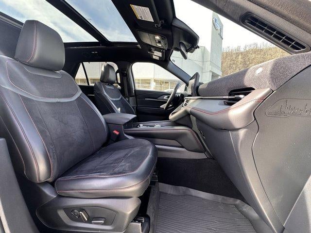 2025 Ford Explorer ST 4WD