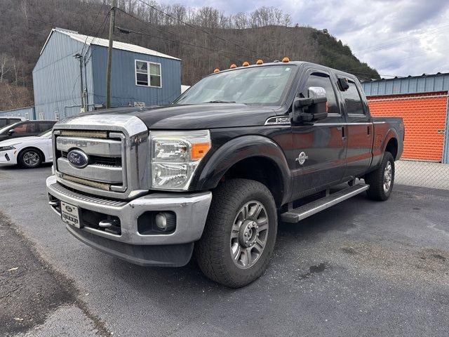 2015 Ford Super Duty F-250 SRW 4WD Crew Cab 6-3/4 Ft Box Lariat