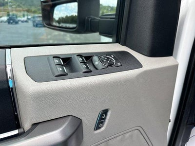 2020 Ford Super Duty F-250 SRW XLT 4WD Crew Cab 6.75' Box