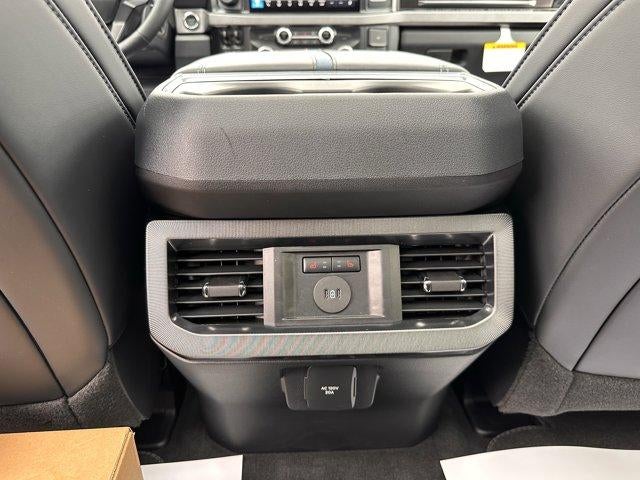 2026 Ford Super Duty F-250 SRW Platinum 4WD Crew Cab 6.75' Box