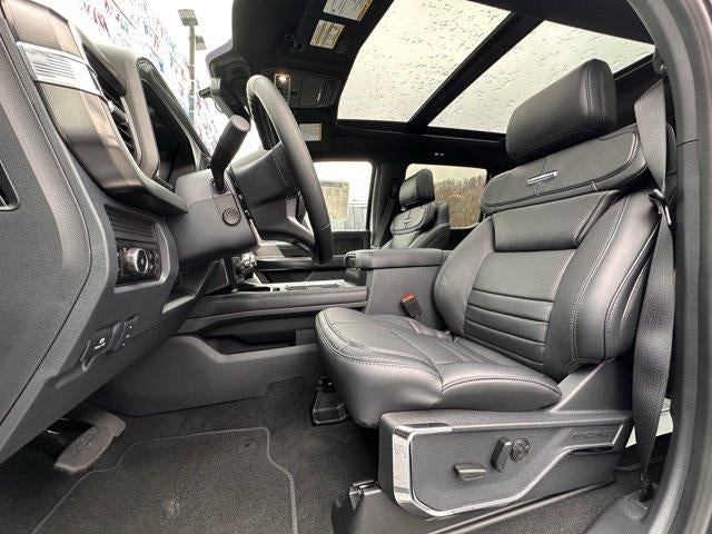 2026 Ford Super Duty F-250 SRW Platinum 4WD Crew Cab 6.75' Box