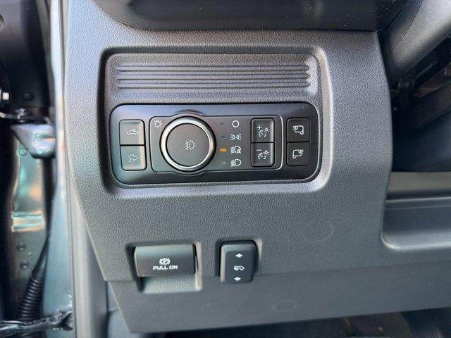 2027 Ford Super Duty F-250 SRW LARIAT 4WD Crew Cab 6.75' Box