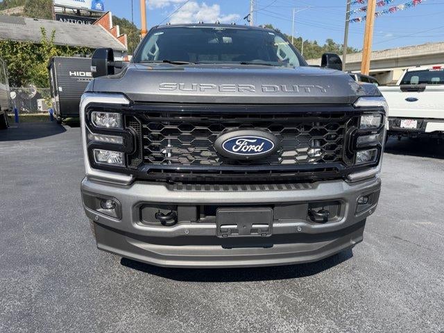 2027 Ford Super Duty F-250 SRW LARIAT 4WD Crew Cab 6.75' Box