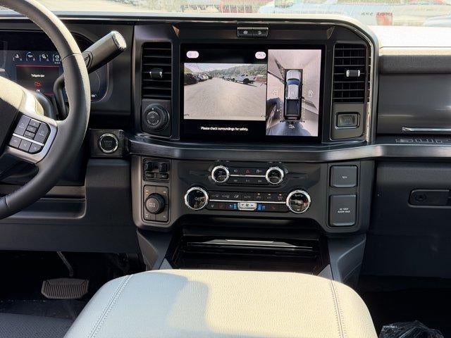 2027 Ford Super Duty F-250 SRW LARIAT 4WD Crew Cab 6.75' Box