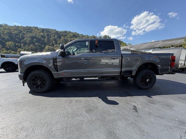 2027 Ford Super Duty F-250 SRW LARIAT 4WD Crew Cab 6.75' Box