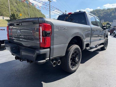 2027 Ford Super Duty F-250 SRW LARIAT 4WD Crew Cab 6.75' Box