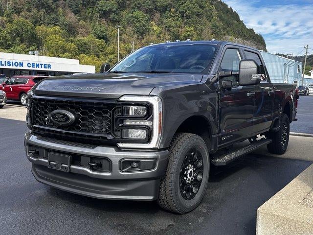 2026 Ford Super Duty F-250 SRW XLT 4WD Crew Cab 6.75' Box