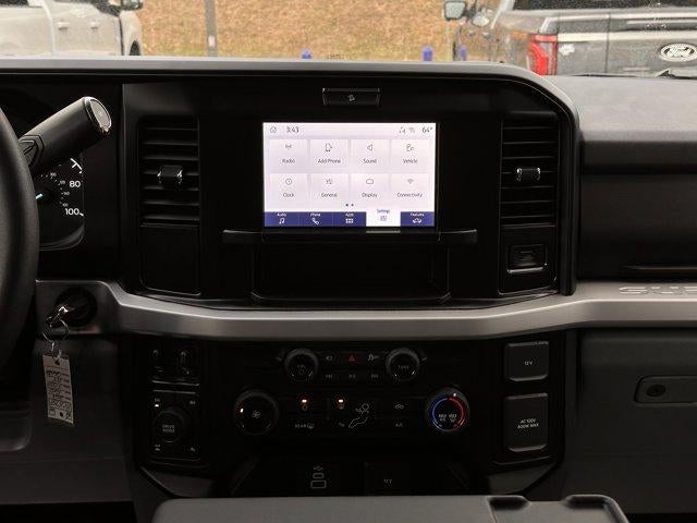 2026 Ford Super Duty F-350 SRW XLT 4WD Crew Cab 6.75' Box