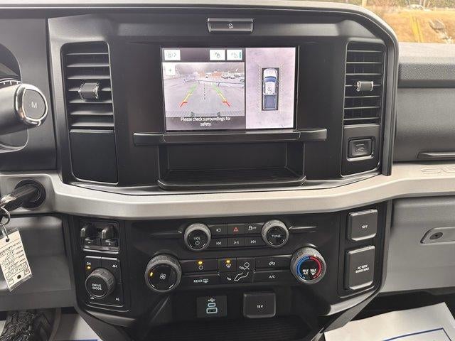 2026 Ford Super Duty F-350 SRW XLT 4WD Crew Cab 6.75' Box