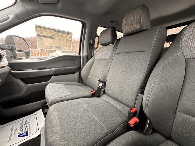 2026 Ford Super Duty F-350 SRW XLT 4WD Crew Cab 6.75' Box