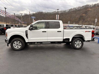 2026 Ford Super Duty F-350 SRW XLT 4WD Crew Cab 6.75' Box