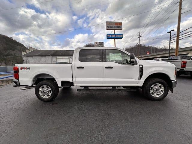 2026 Ford Super Duty F-350 SRW XLT 4WD Crew Cab 6.75' Box