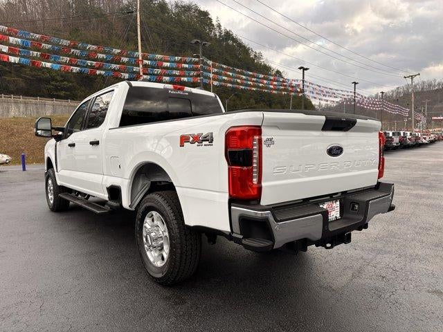 2026 Ford Super Duty F-350 SRW XLT 4WD Crew Cab 6.75' Box