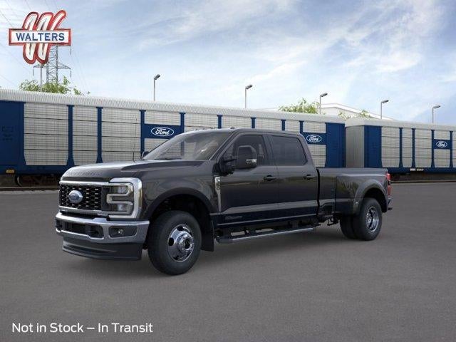 2026 Ford Super Duty F-350 DRW LARIAT 4WD Crew Cab 8' Box