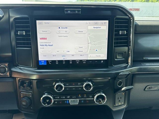 2026 Ford Super Duty F-350 DRW LARIAT 4WD Crew Cab 8' Box