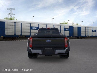 2026 Ford Super Duty F-350 DRW LARIAT 4WD Crew Cab 8' Box