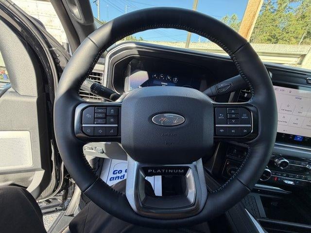 2027 Ford Super Duty F-450 DRW Platinum 4WD Crew Cab 8' Box