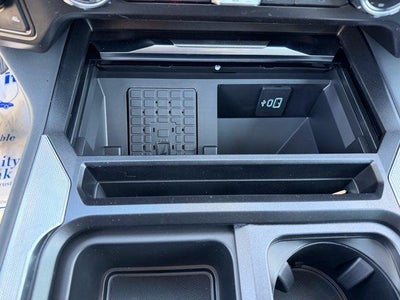 2027 Ford Super Duty F-450 DRW Platinum 4WD Crew Cab 8' Box