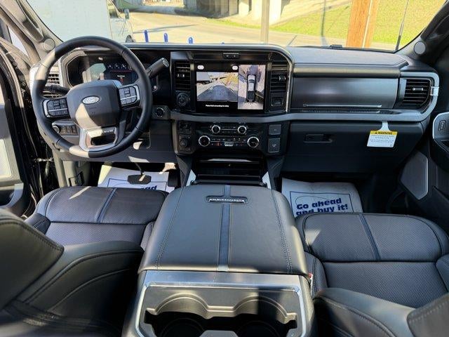 2027 Ford Super Duty F-450 DRW Platinum 4WD Crew Cab 8' Box