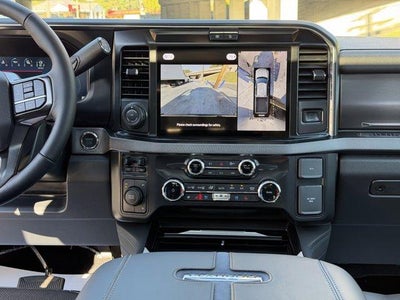 2027 Ford Super Duty F-450 DRW Platinum 4WD Crew Cab 8' Box