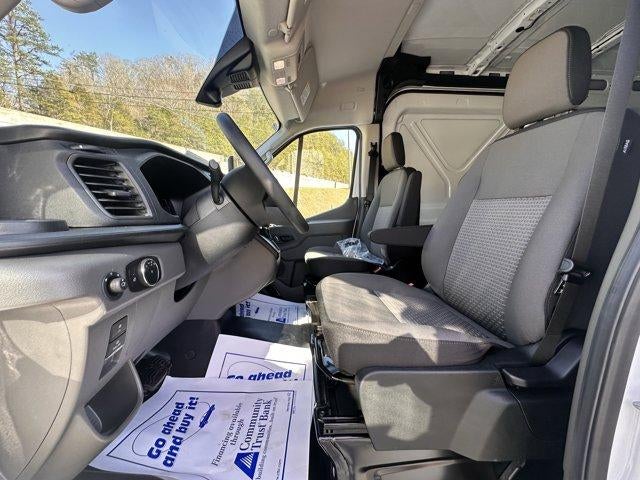 2026 Ford Transit Cargo Van T-250 148" Med Rf 9150 GVWR AWD