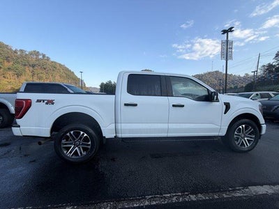 2023 Ford F-150 XL 4WD SuperCrew 5.5' Box