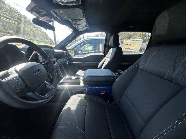 2025 Ford F-150 STX 4WD SuperCrew 5.5' Box