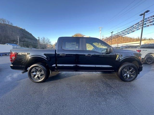 2025 Ford F-150 STX 4WD SuperCrew 5.5' Box
