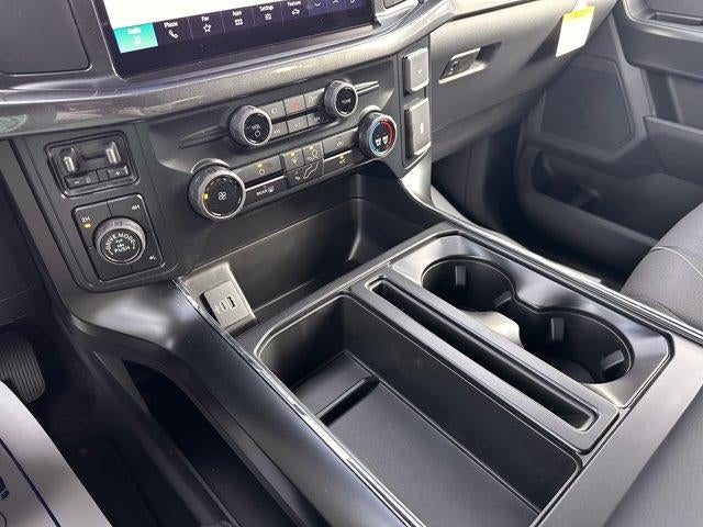 2025 Ford F-150 STX 4WD SuperCrew 5.5' Box