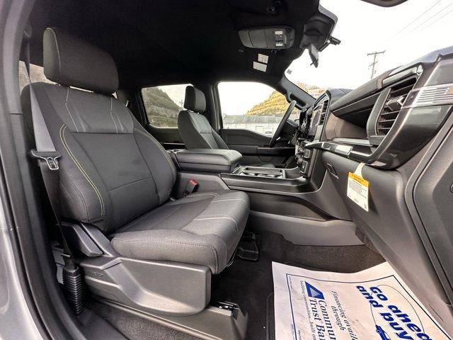 2025 Ford F-150 STX 4WD SuperCrew 5.5' Box