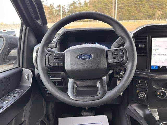 2025 Ford F-150 STX 4WD SuperCrew 5.5' Box