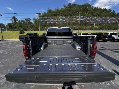 2025 Ford F-150 STX 4WD SuperCrew 5.5' Box
